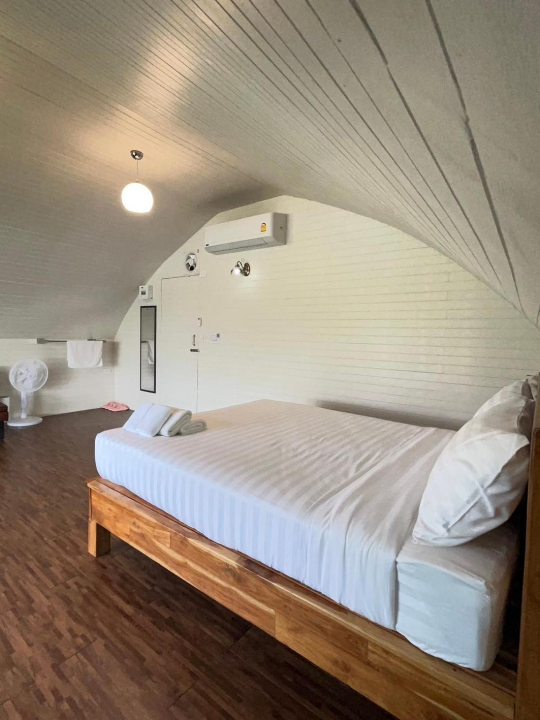 Manta Resort Ban Khao Tok Eksteriør bilde